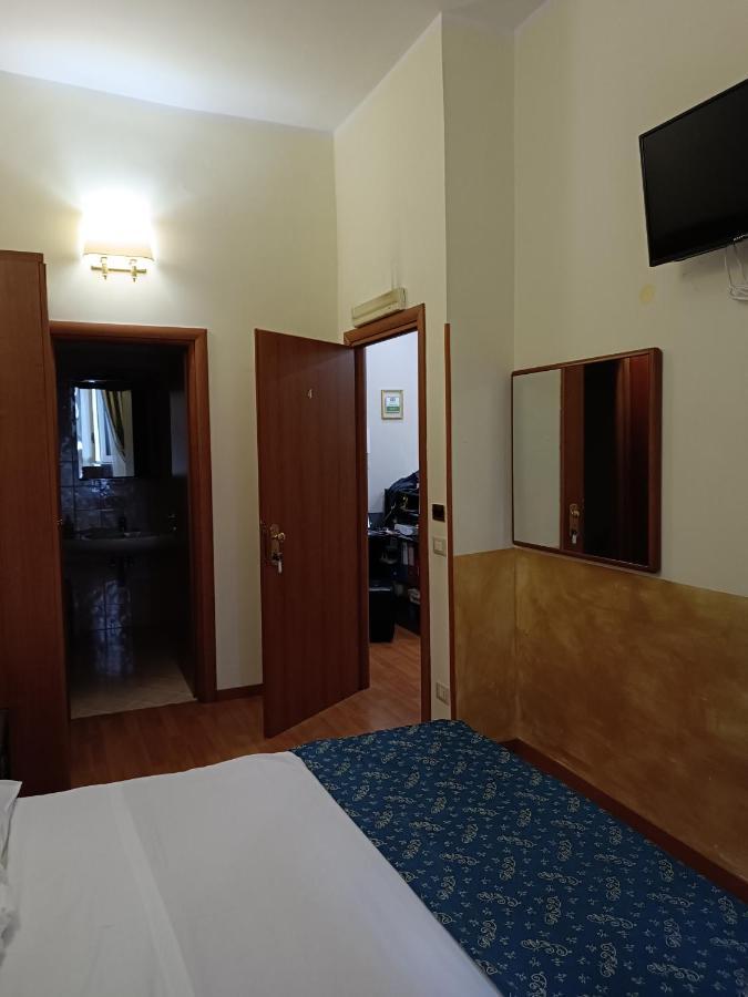 Opera Italian Suite Roma Dış mekan fotoğraf